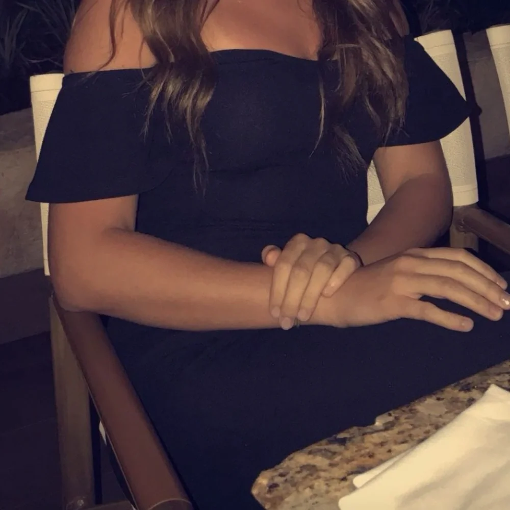 Missguided Black Off-Shoulder‎ Dress